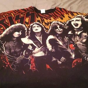 Kiss original band in make up tshirt
